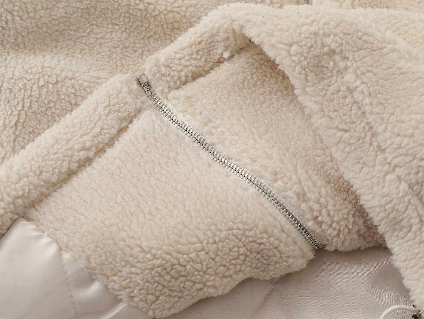 Node_Mended Flowers Sherpa Hoodies