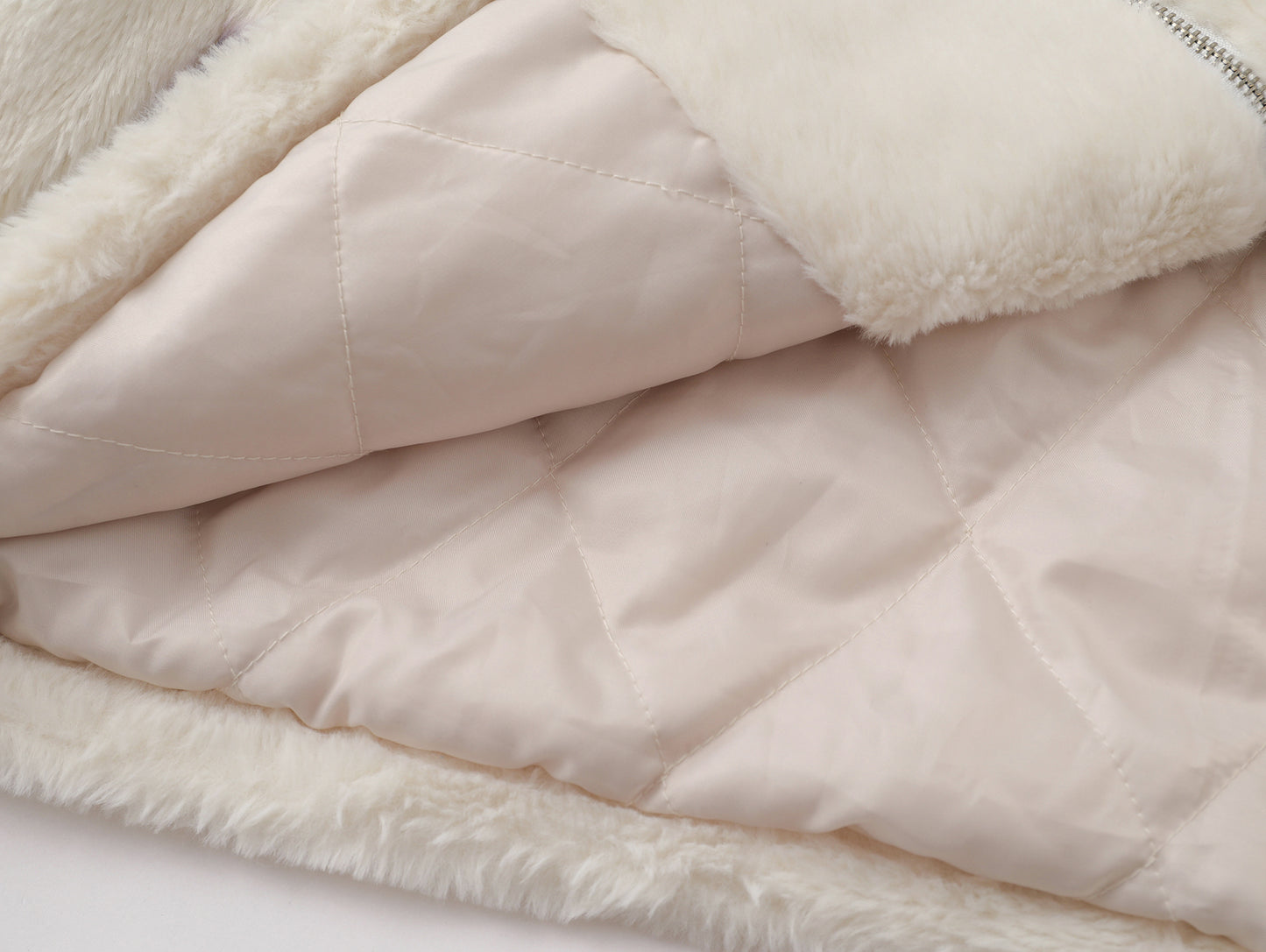 Node_Butterfly Effect Sherpa Jacket